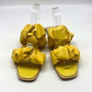 Circus By Sam Edelman - Iggy Ruched Bright Yellow Leather Strap Sandals Size 7.5